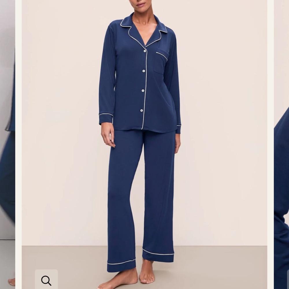 Eberjey Navy Blue Pajama Set with Classic White Piping